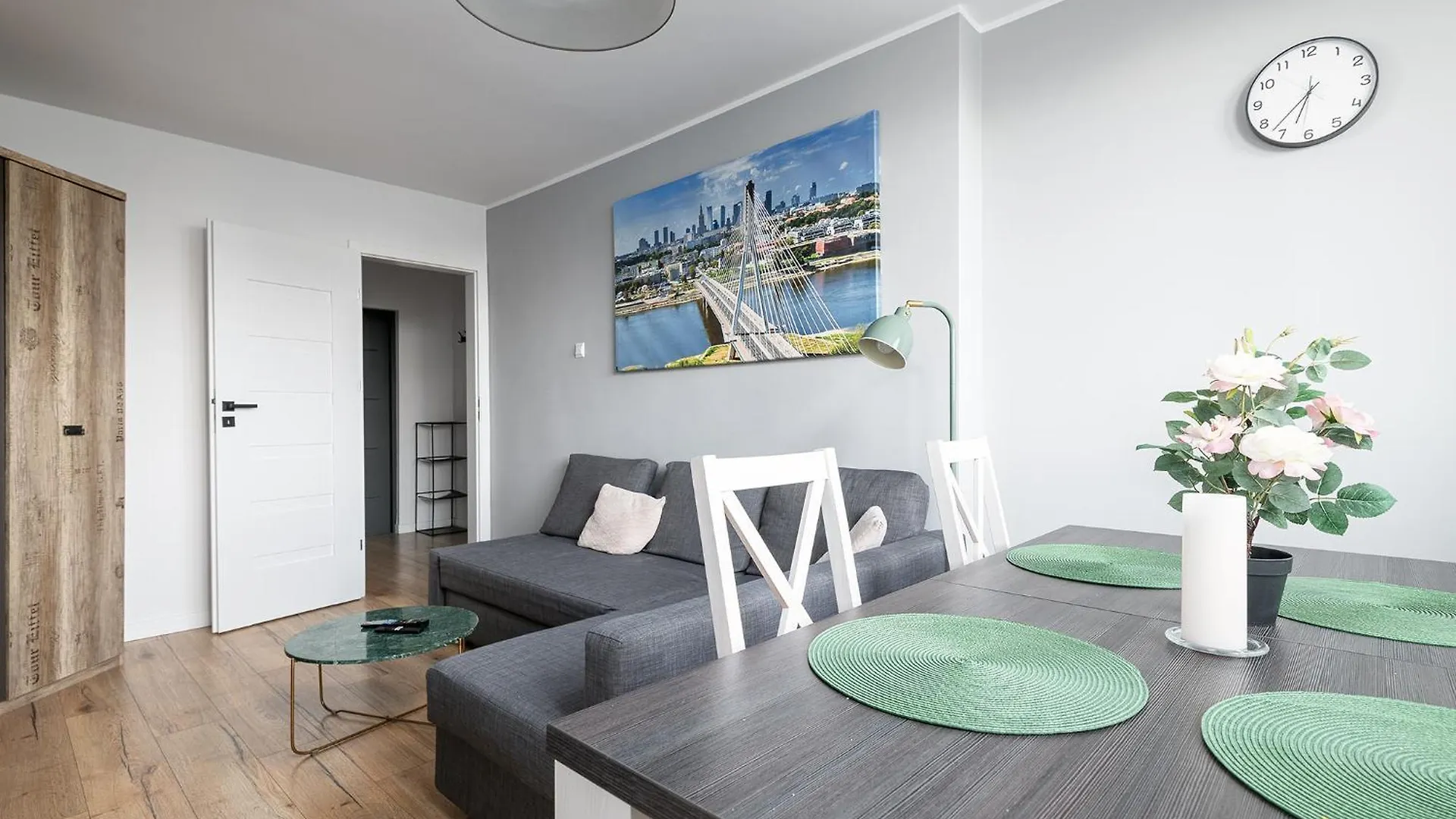 Rentplanet - Apartament Geodetow Varsavia